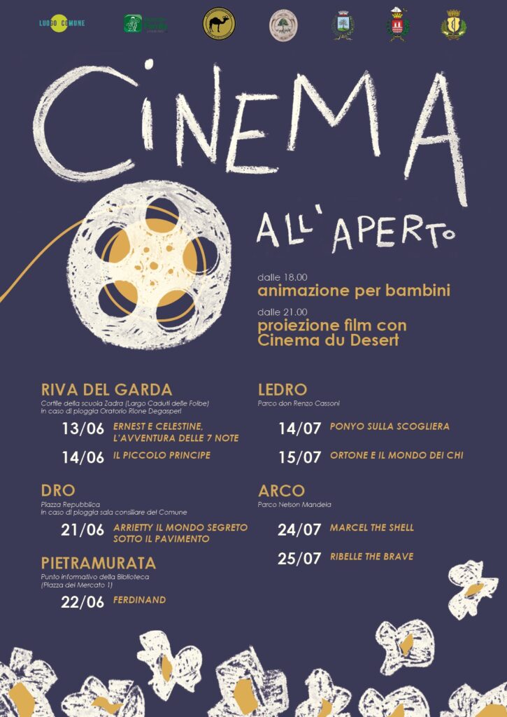 Locandina dell'evento "Cinema all'aperto" con le date delle serate nei diversi comuni coinvolti, e i titoli delle proiezioni.